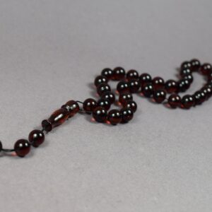 Musulmoniškas rožančius - tasbih iš natūralaus Baltijos gintaro – 33 karoliukai - Image 3