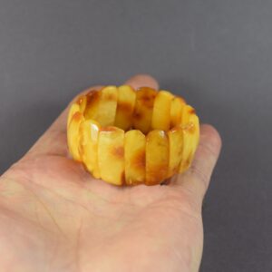 Unikali gintarinė apyrankė iš natūralių gintaro gabalėlių - Image 3