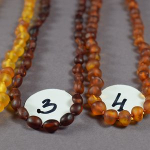🧡 Vaikiški NEPOLIRUOTO Baltijos gintaro karoliai – 4 modeliai - Image 3