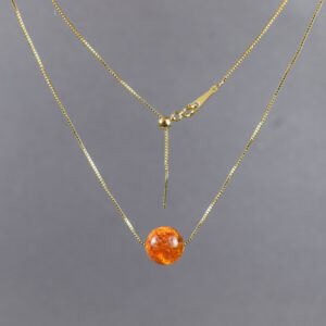 Minimalistinis gintarinis pakabukas „Amber Sphere“ su reguliuojama paauksuota grandinėle ✨ - Image 4