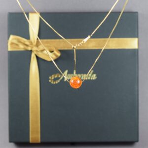 Minimalistinis gintarinis pakabukas „Amber Sphere“ su reguliuojama paauksuota grandinėle ✨ - Image 5